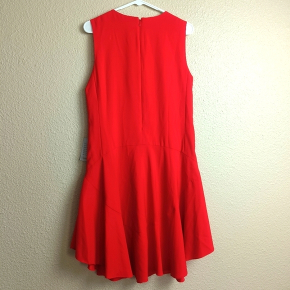 DONNA MORGAN Passion Red Lightweight Dress Sleeveless Loose Bottom Size 8 - Picture 2 of 13